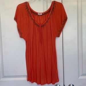 Beautiful XL DKNYC Blouse(NWOT)